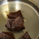 ルイボスティーを塗ると美肌効果が！飲むだけじゃない、おすすめの使い方6選